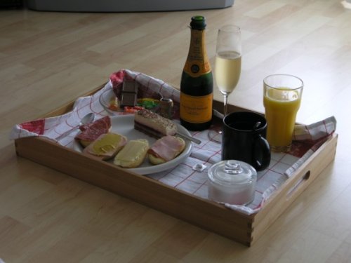 http://blog.dgbrt.ch/img/2005/gbt_brunch.jpg