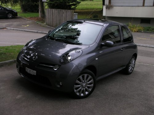 http://blog.dgbrt.ch/img/2005/micra.jpg