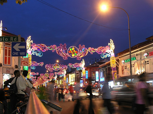 http://blog.dgbrt.ch/img/2007/deepavali.jpg