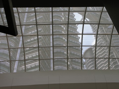 http://blog.dgbrt.ch/img/2007/kuala_lumpur2.jpg