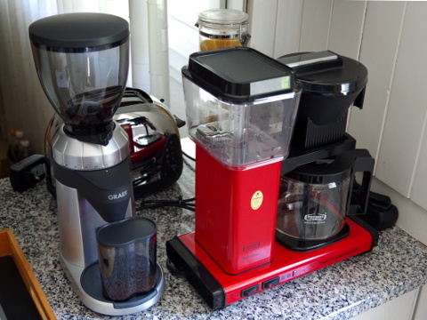 http://blog.dgbrt.ch/img/2013/kaffee.jpg